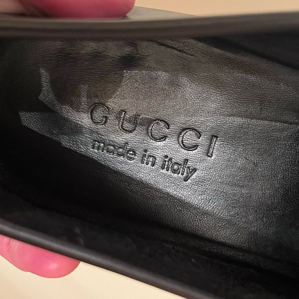 Gucci Men's Black Leather Slip-On Loafers - Picture 11 of 12